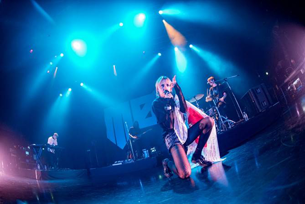 新鋭ポップ･シンガー＝MØ(ムー) 初の単独ジャパン・ツアー東京公演のライヴ・レポートが公開