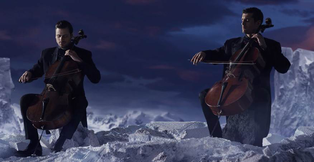 2CELLOS 新年第１弾映像は「タイタニック」氷上と海底から奏でる愛のテーマ