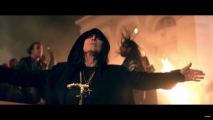 オジー・オズボーン、2ndシングル「Straight to Hell」のミュージック・ビデオを公開