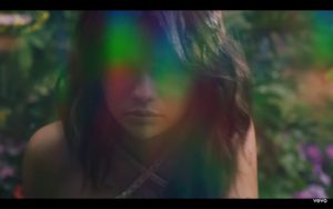 セレーナ・ゴメス、ニュー・アルバム『Rare』発売 & 新曲のMVを公開