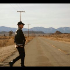 アリゾナ・ザーヴァス、レーベル契約後初となる新曲「24」をリリース