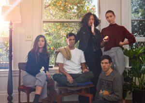 ダーティー・プロジェクターズ、新曲「Searching Spirit」をMVと共に公開