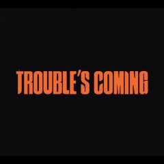 Royal Blood、ニューアルバムからの先行シングル「Trouble’s Coming」をリリース