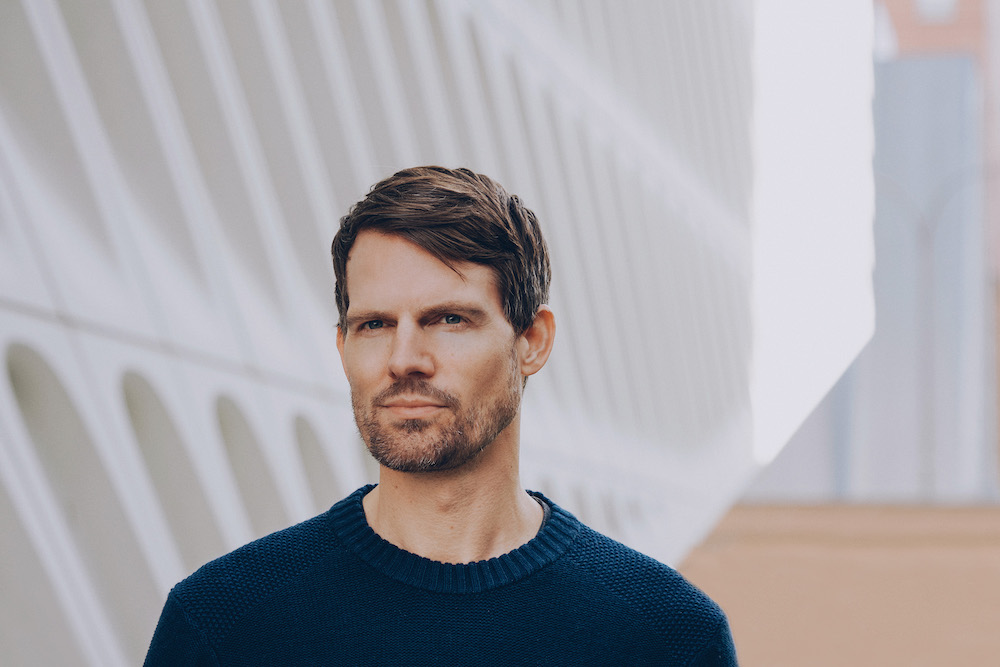 TYCHO、『Weather (Remixes)』より 「For How Long (Harvey Sutherland Remix)」を公開
