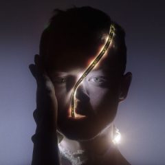 コアレス、5年の沈黙を経て新曲の公式MVを公開