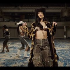 デュア・リパ、最新ミュージック・ビデオ「Love Again」を公開