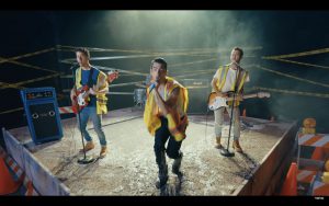 ジョナス・ブラザーズ、新曲「Who’s In Your Head」のミュージック・ビデオを公開